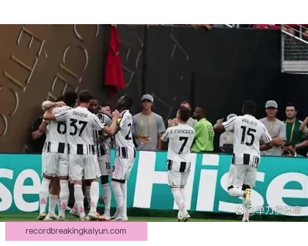 球迷交流板块热议近期赛事走势与球队表现